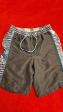 Coole Badeshorts von etirel