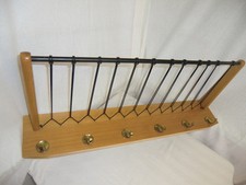 SEHR SCHÖNE   GARDEROBE