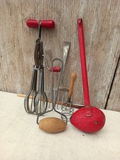 Uroma GERTRUDS Alte KÜCHENUTENSILIEN Konvolut, Trödel Flohmarkt Küche Essenkoche