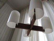 Design Kronleuchter aus Ende 50iger Jahren, Massiv-Teakholz