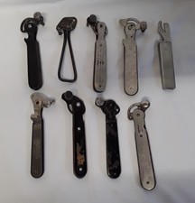 Konvolut 9 alte Dosenöffner