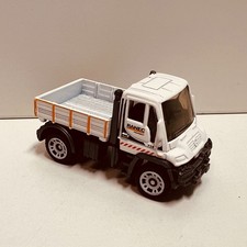 Matchbox - Mercedes-Benz Unimog U300-2006 MB728 Ranec - 6 cm lang - GUT   #3700