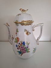 HEREND PORZELLAN Kaffeekanne (Höhe ca. 22 cm)  Victoria VBO 612, Zustand Sehrgut