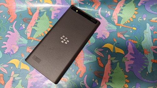 Blackberry leap cracked - blackberry,