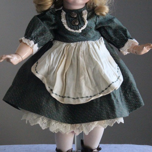 Altes dirndl puppenkleid - altes,
