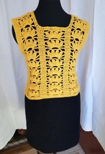 Selbst gehäkelter Zweiteiler