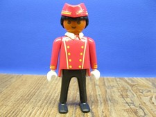 Page aus 5265 Hotel Figur City