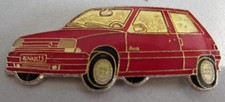 RENAULT   Pin / Pins: Renault