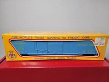 Mehano HO Scale 50' Louisville