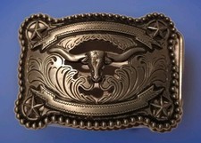 Gürtelschnalle: "Longhornschädel" Silbergrau, für Gürtel bis 4 cm Breite. Neu!