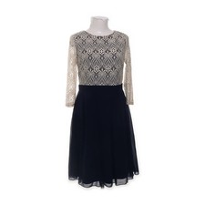 Little Mistress, Kleid