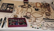 Modeschmuck Konvolut Aus