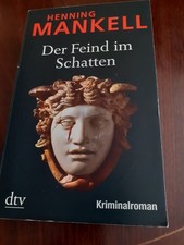 Der Feind im Schatten von Henning Mankell - Ein Wallander Krimi (2011 Taschenb)