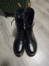 Dr. Martens Jadon Glattleder