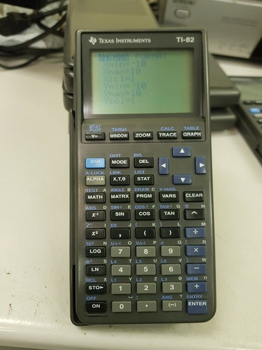 Texas instruments 82 - texas, ti-82