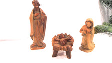 3 ANTIKE KRIPPENFIGUREN BETLEHEM MARIA , JOSEF UND DAS JESUSKIND H=9 CM