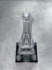 LEGO 21019 – The Eiffel