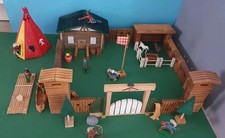 DDR INDIANER / - Fort- Wild-West / Holz, mit 9 Figuren und viel Zubehör 