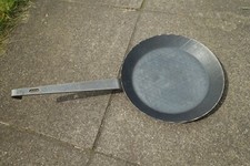 Schmiedeeiserne Pfanne Ø 24 cm induktionsgeeignet  1x getestet