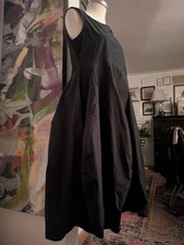 Rundholz Kleid Taft Schwarz