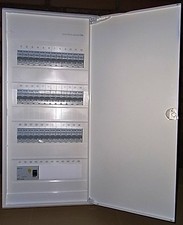 Hager AP Verteiler VA48CN