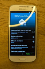 Samsung Galaxy S4 Mini GT-I9195 in weiß