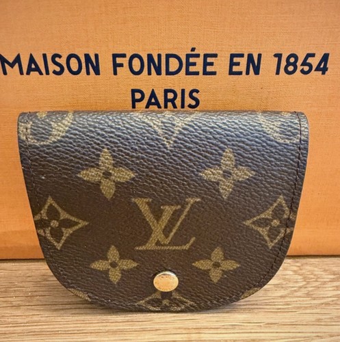 Louis vuitton monogram coin - louis,