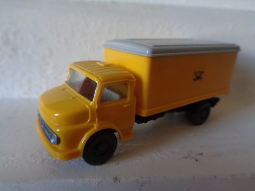 Wiking postwagen 1413 - mb,