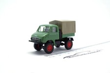 Mercedes Unimog 411