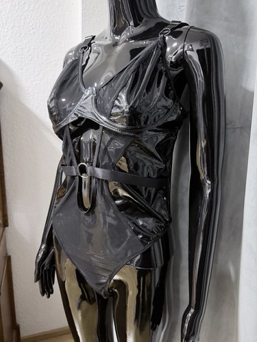 Gothic harness body - harness,