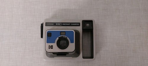 Kodak instant camera - 2,