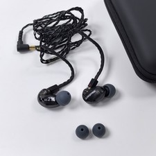 Shure SE215 Wired In-Ear