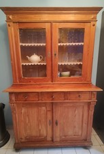 Küchenbuffet, Weichholz