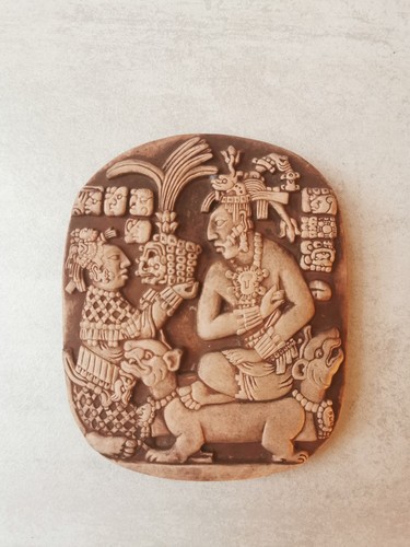 Maya relief ovale - maya,