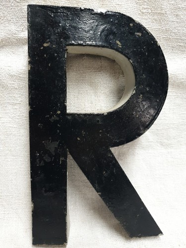 Alter buchstabe metall - alter,