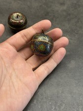 Set/Paar kleine Emaille Cloisonné-Dosen in Apfelform China