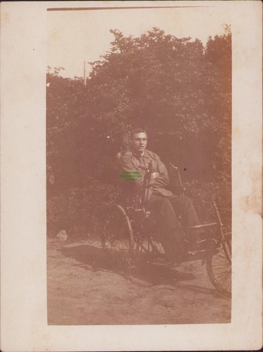 165602 foto mann invalide - foto, im