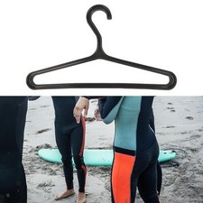 Neoprenanzug-Aufhänger