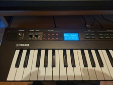 Yamaha Reface DX FM Synthesizer OVP