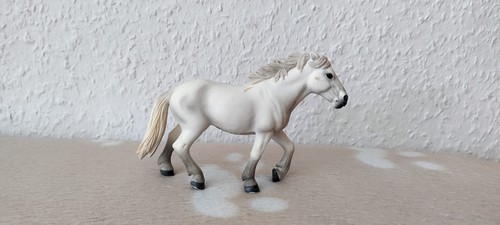 Schleich 72052 camargue - camargue, stute