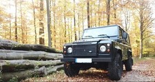 Land Rover Defender 110 