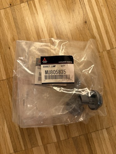 Genuine socket plug - genuine,