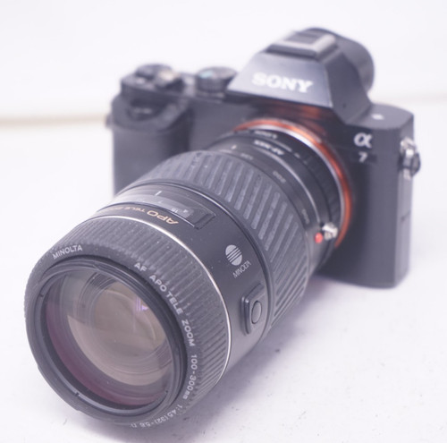 Sony mount adapted minolta - mount,