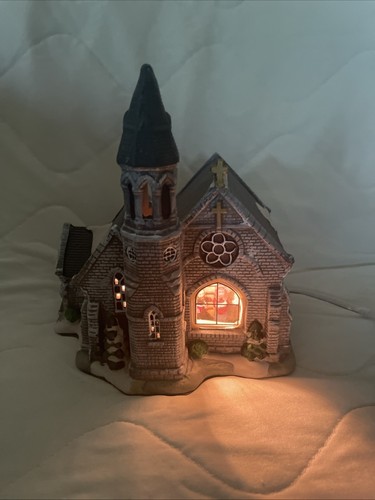 Weihnachtskirche beleuchtete