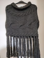 Strickponcho Braun Farbe 10£