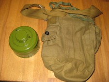 Russische Gasmaskentasche und Filter UdSSR