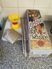 DIABOLO "DER TEUFEL AUF ZWEI 2 STÖCKEN" VON HOUSE OF MARBLES KOMPLETT IN OVP