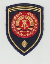 NVA VM Volksmarine Ärmelabzeichen Fähnrich ab 11 Dienstjahre 1 Stern 1974-79