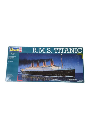 Revell 05210 titanic - r.m.s.,
