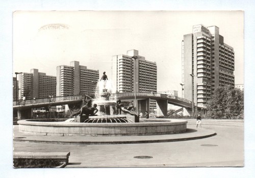 Foto halle neustadt brunnen - halle,